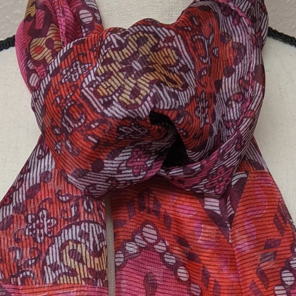 COLLECTION XIIX Geisha Oblong Red Wrap Scarf - Picture 4 of 7